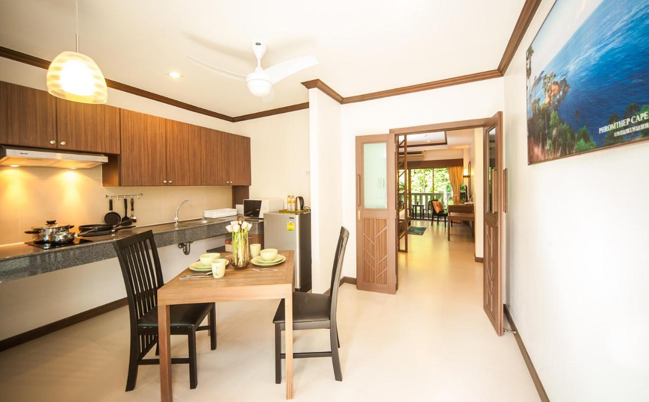 Ratana Hill Patong Aparthotel Exterior photo
